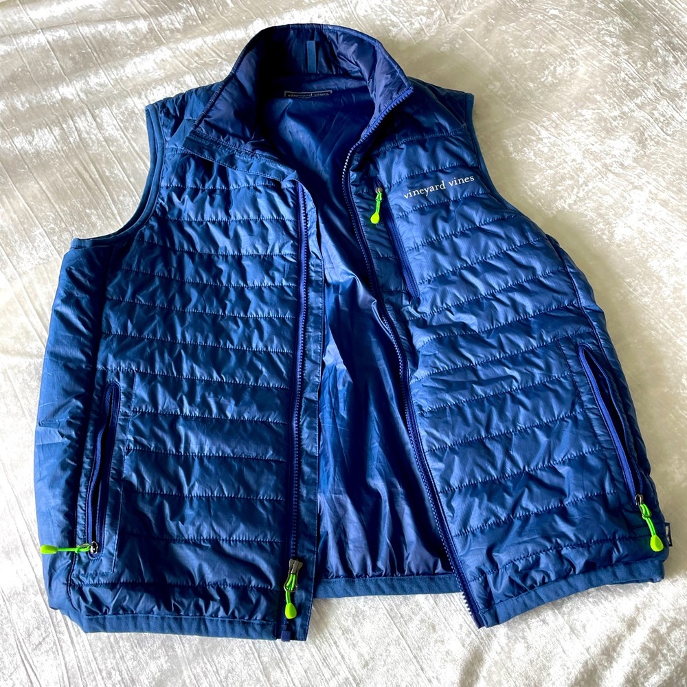 Vineyard Vines blue puffer vest